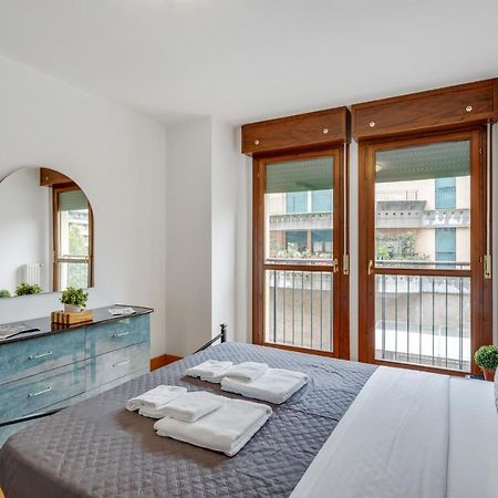 Il Broletto Apartment - Affitti Brevi Italia 莱科 外观 照片